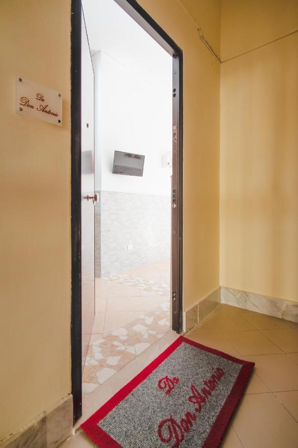 Apartament Da Don Antonio Neapol Zewnętrze zdjęcie