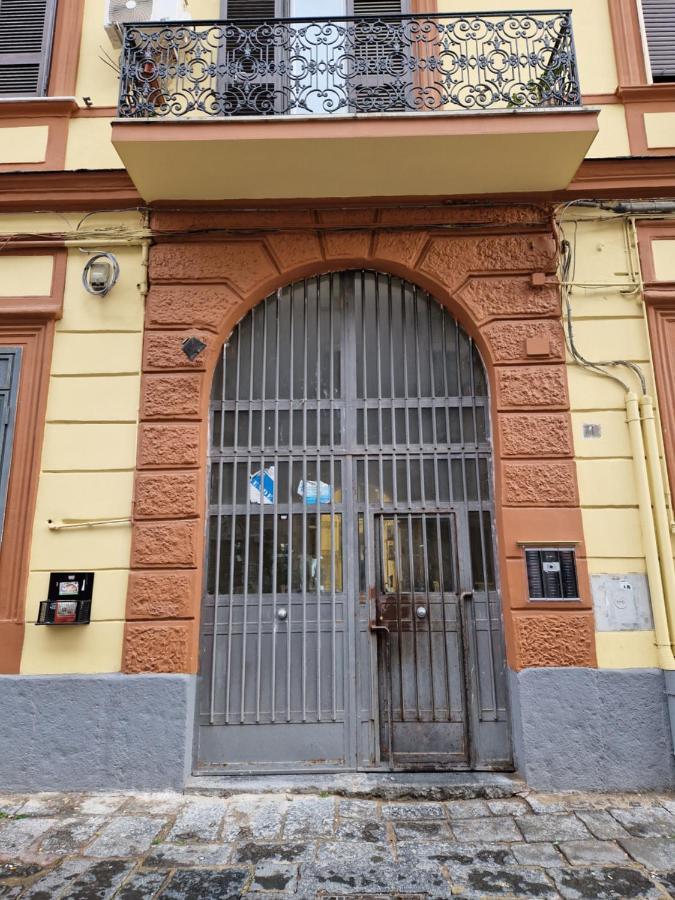 Apartament Da Don Antonio Neapol Zewnętrze zdjęcie